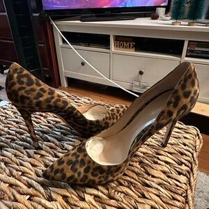 Gianvito Rossi Leopard Animal Print Heels ~ Size 39 ~ Excellent!